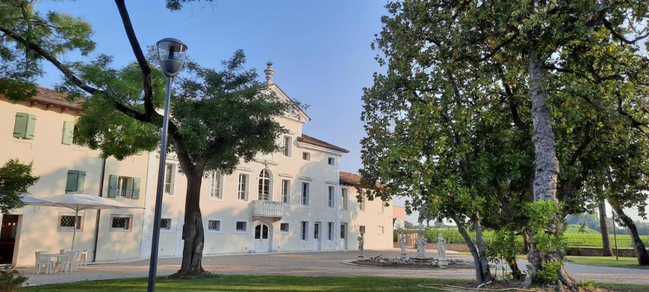 Agriturismo Villa Trovatore Cervignano del Friuli Exteriör bild