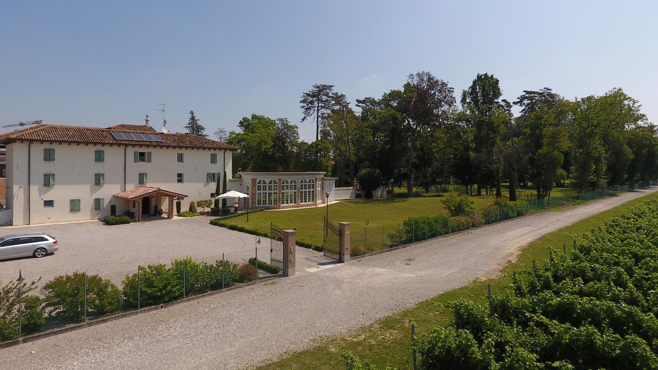 Agriturismo Villa Trovatore Cervignano del Friuli Exteriör bild